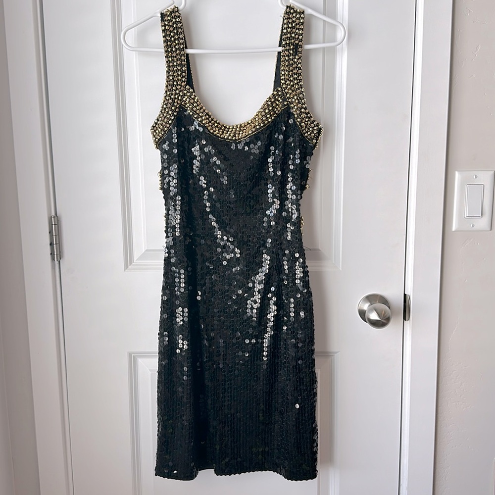 NITELINE Della Roufogali Black and Gold Sequin Cocktail Dress